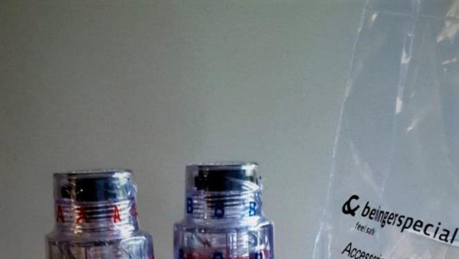 Atsākam asins paraugu ņemšanu